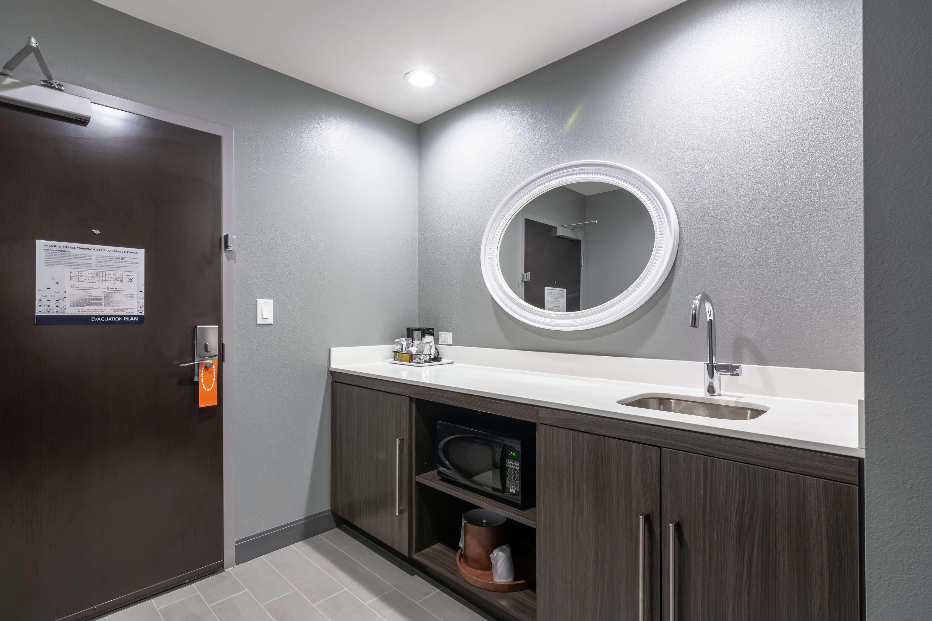 Hampton Inn & Suites Dallas East Ngoại thất bức ảnh
