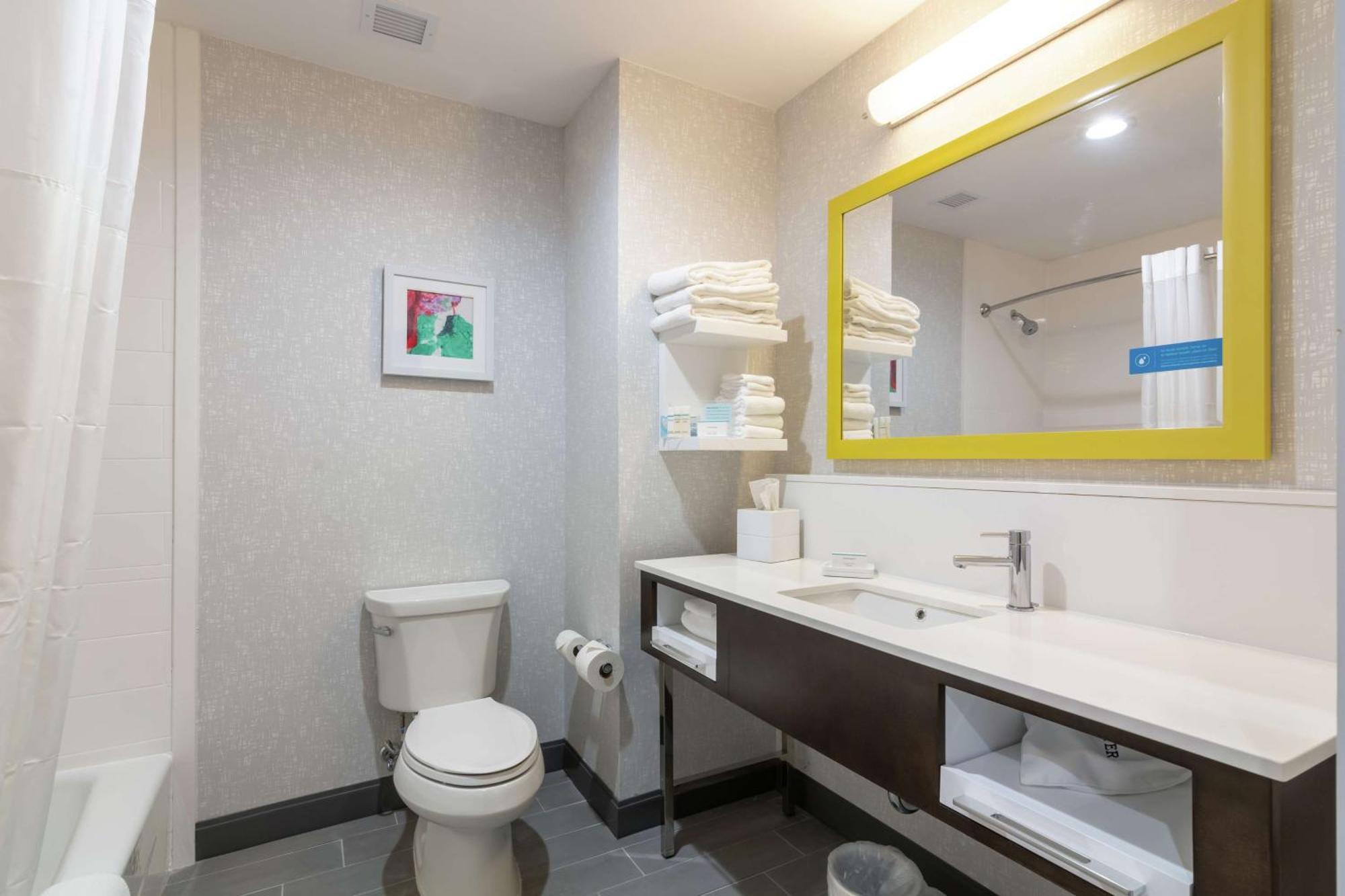 Hampton Inn & Suites Dallas East Ngoại thất bức ảnh